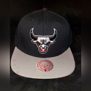 Chicago Bulls SnapBack Mitchell & Ness Black and Gray